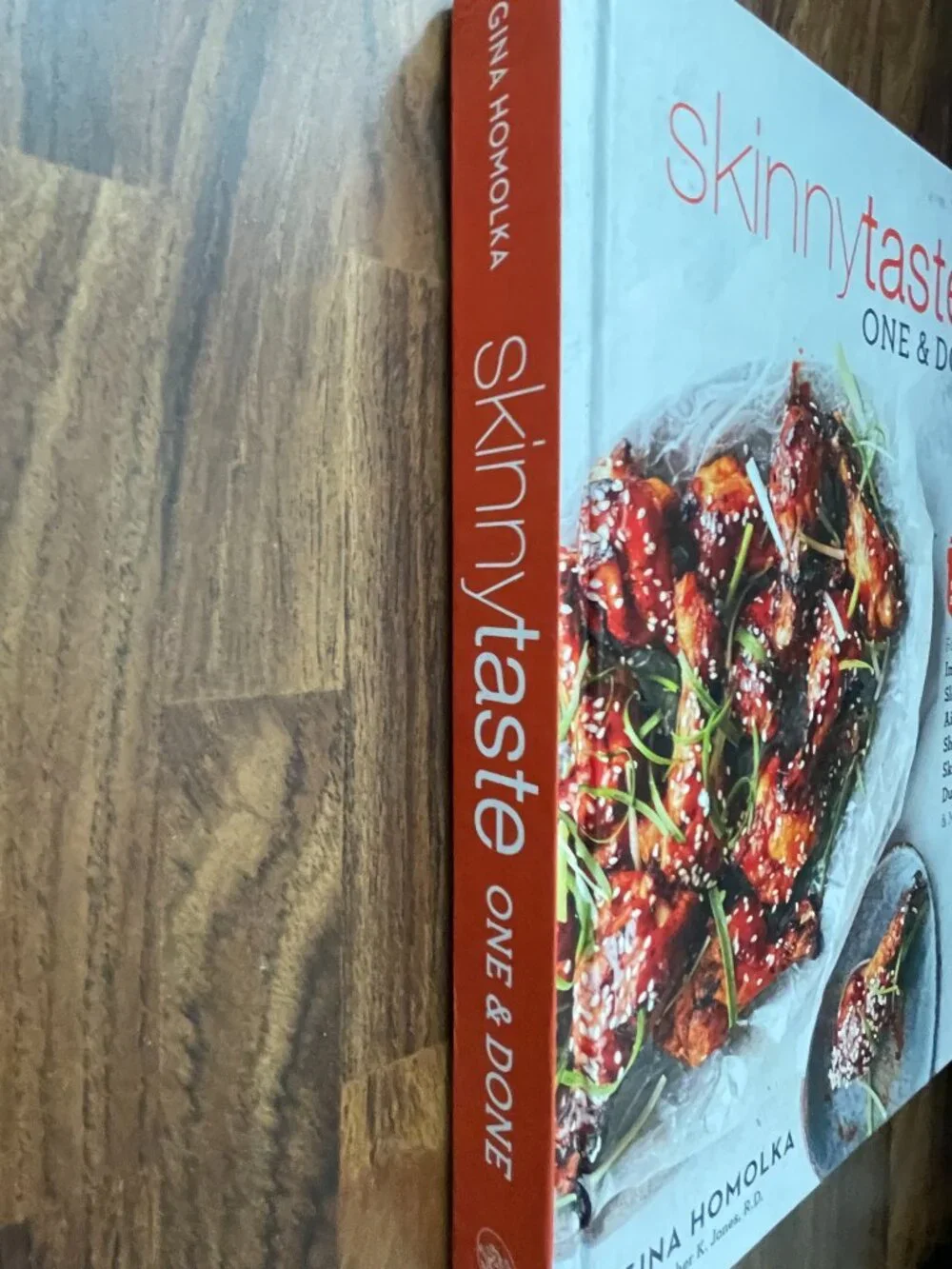 Skinnytaste One and Done: 140 No-Fuss Dinners for Your Instant Pot®, Slow Cooker